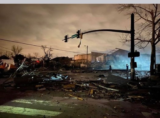 2A4FD9D3-200B-4AB5-8733-166C35204D9A